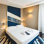 Hotel Cala Moresca 4*