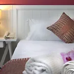Cala Moresca Hotel