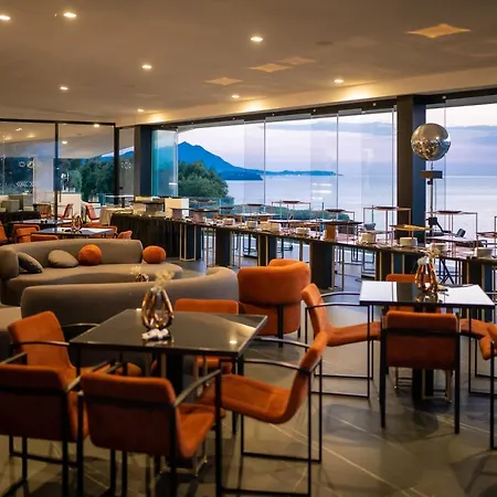 Cala Moresca Hotel