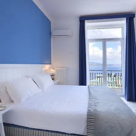 Hotel Cala Moresca 4*