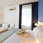 Cala Moresca Отель Баколи
