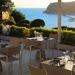 Cala Moresca Баколи