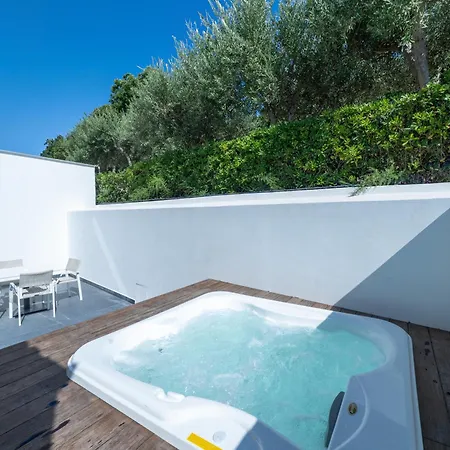 Cala Moresca 4*