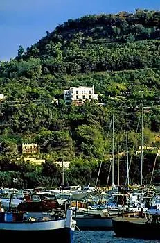 فندق Cala Moresca 4*