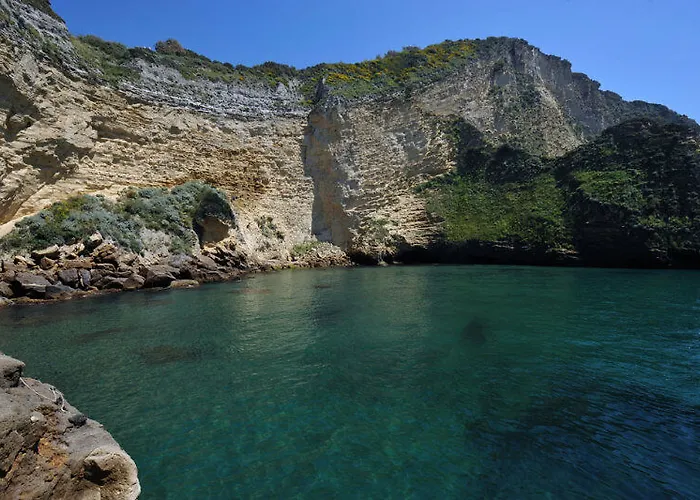 Отель Cala Moresca Баколи
